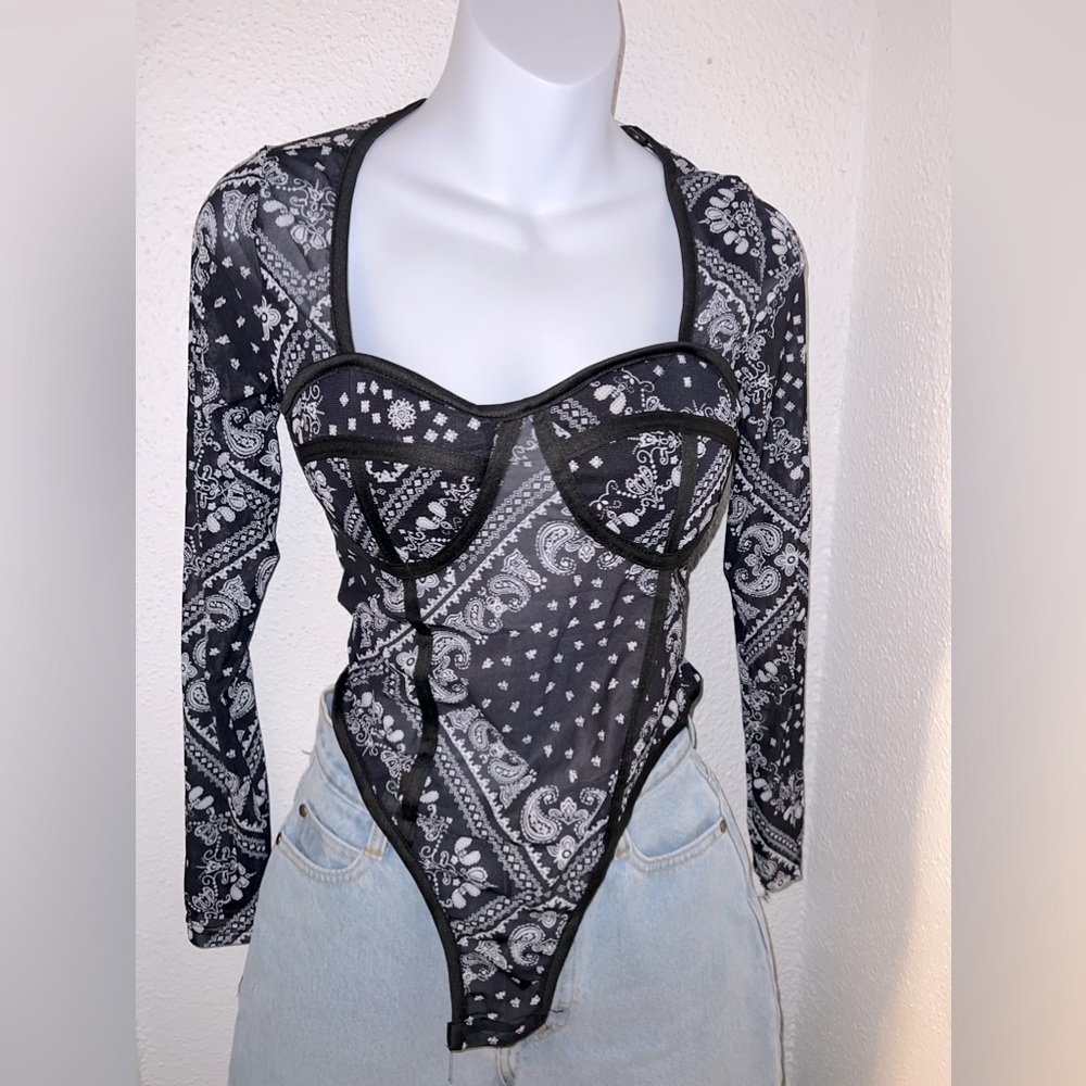 Black body suit